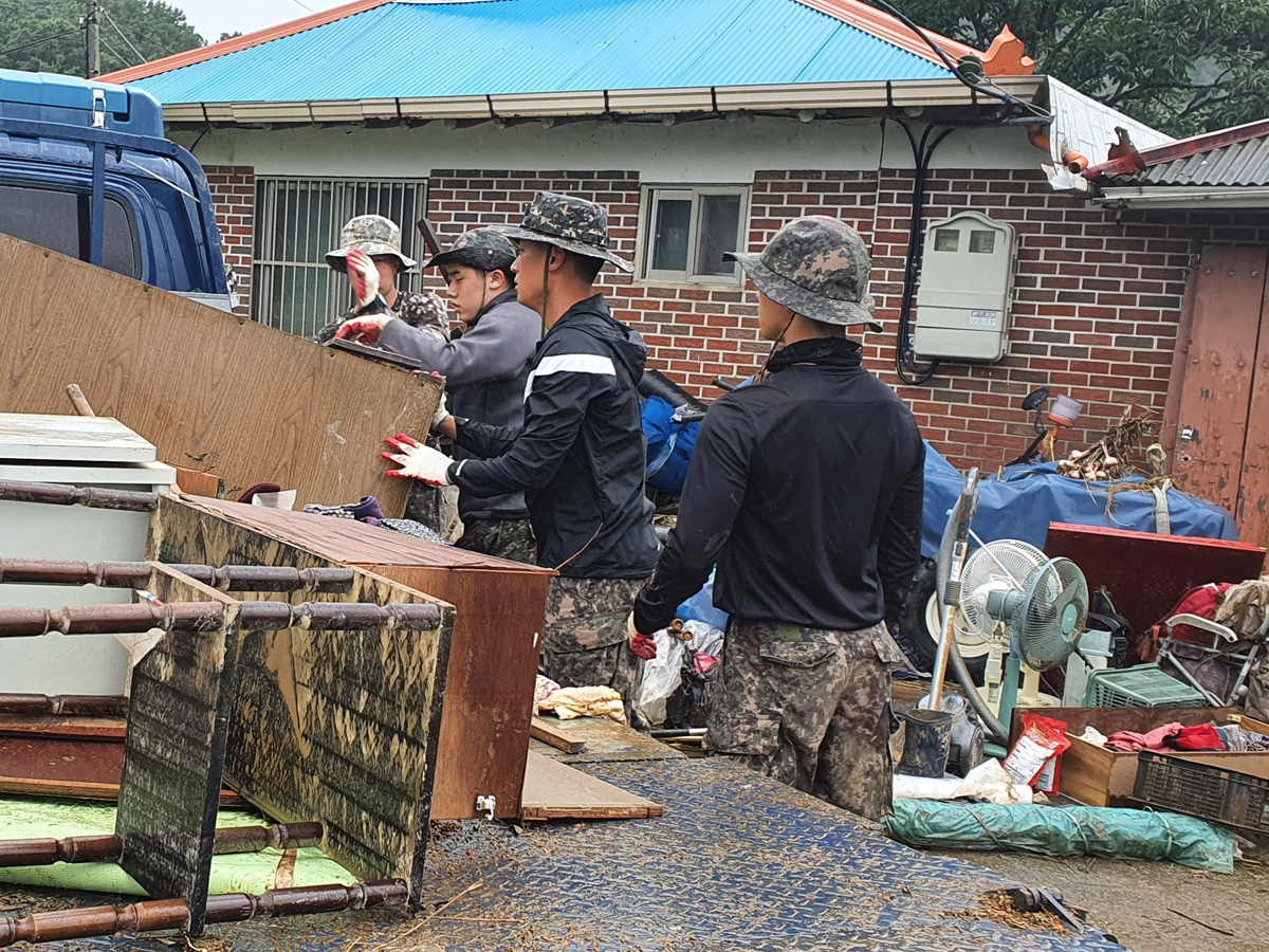 육군 제203특공여단